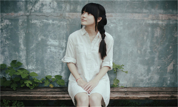 金堂自己不能生育找别女人来帮忙,男人不能生育找他朋友来帮忙